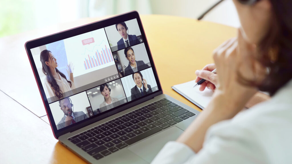 図版 テレワーク下で求められる研修内容