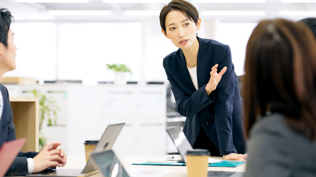 図版 リーダーシップをとる人に必要な3つの要素・能力